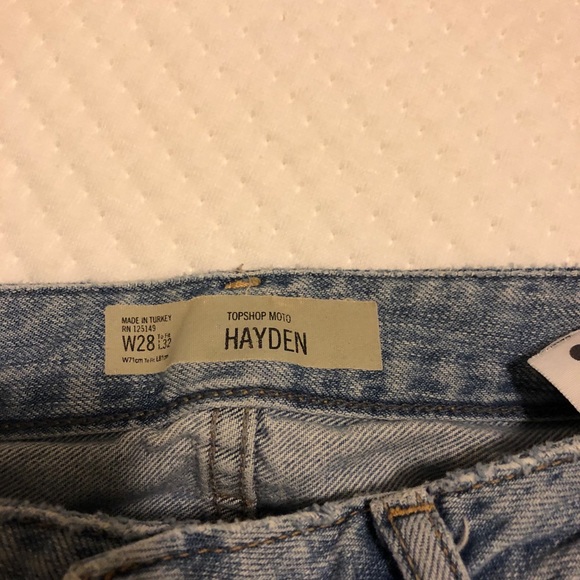 Ripped Jeans - Picture 2 of 2